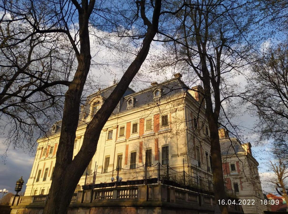 Apartament Przy Zamku Pless Exterior foto